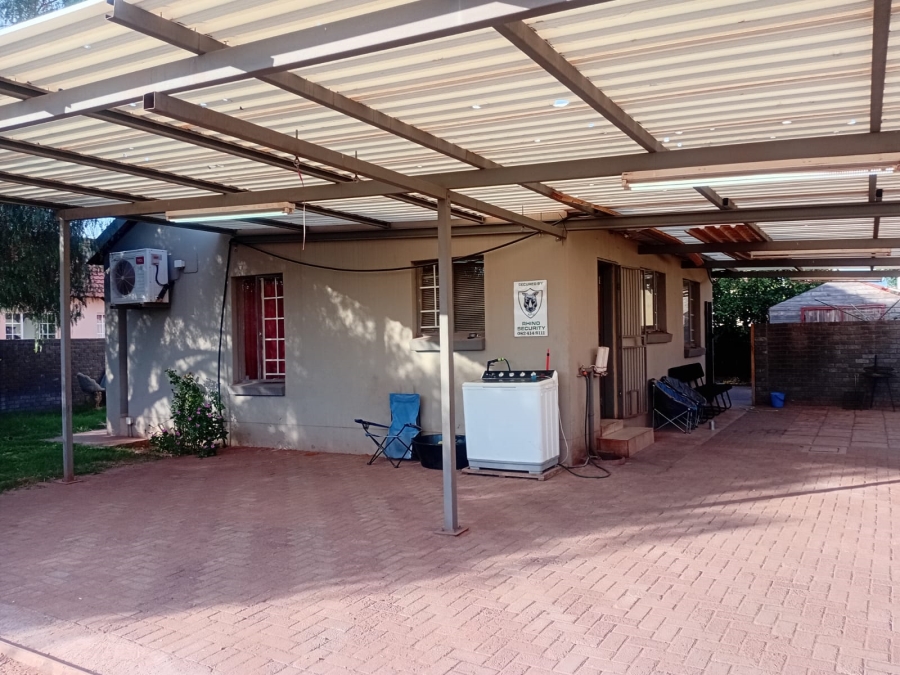 3 Bedroom Property for Sale in Kathu Northern Cape